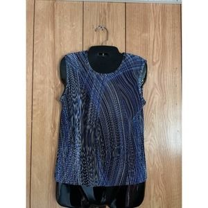 Plisse crinkly sleeveless top size medium blue